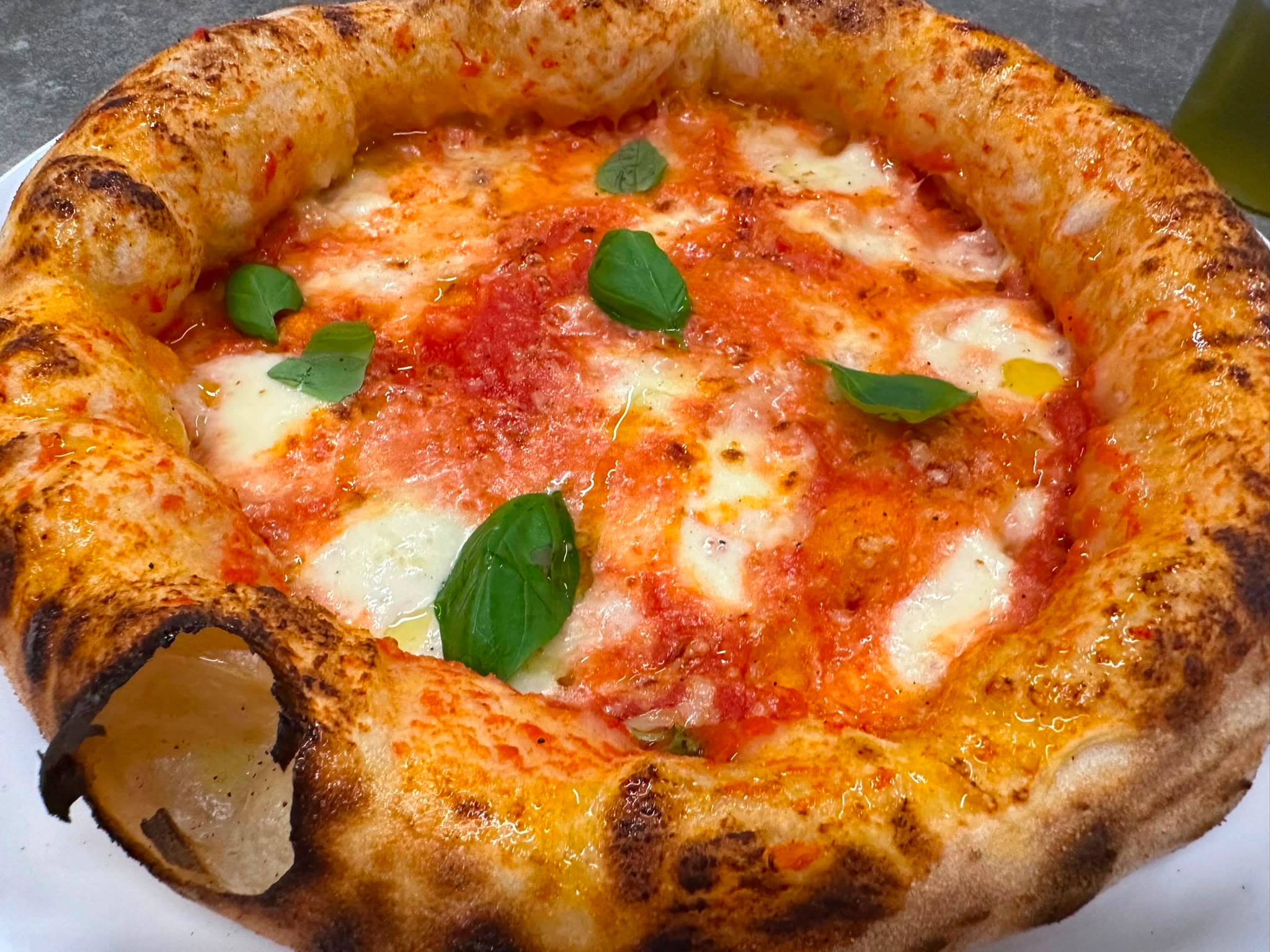 Original italienische Pizza Margherita